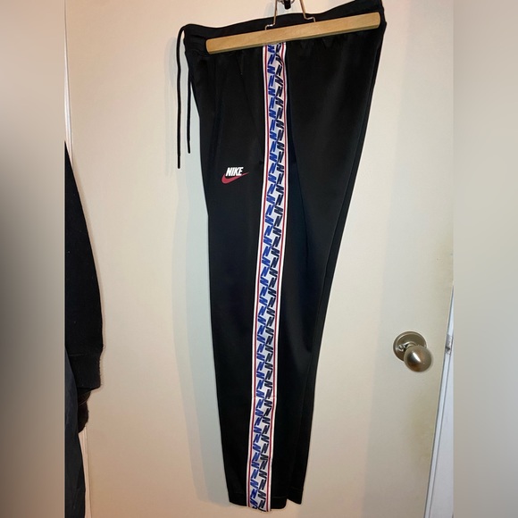 Nike NSW Taped Joggers - US S - Picture 3 of 4